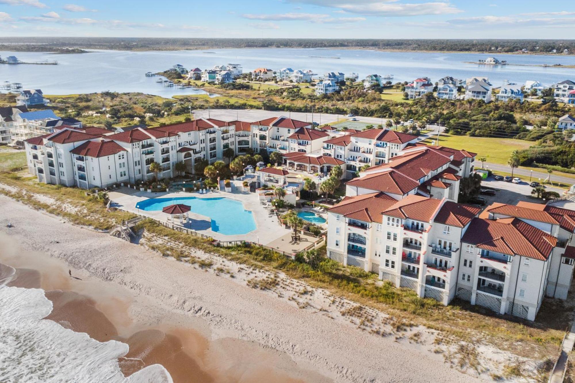 North Topsail Beach Condo In Resort-Style Complex! Екстер'єр фото